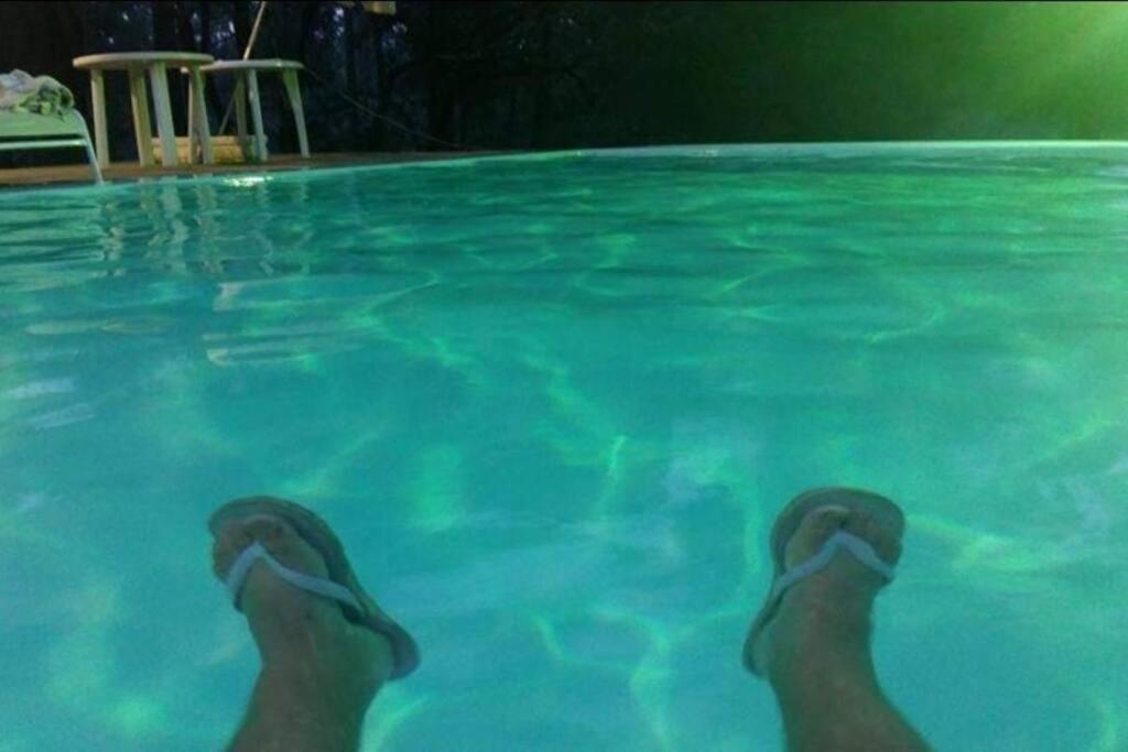 Chacara Com Piscina Em Condominio Fechado Prox Shopping Outlet Catarina マイリンケ エクステリア 写真