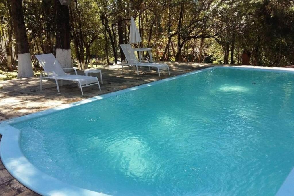 Chacara Com Piscina Em Condominio Fechado Prox Shopping Outlet Catarina マイリンケ エクステリア 写真